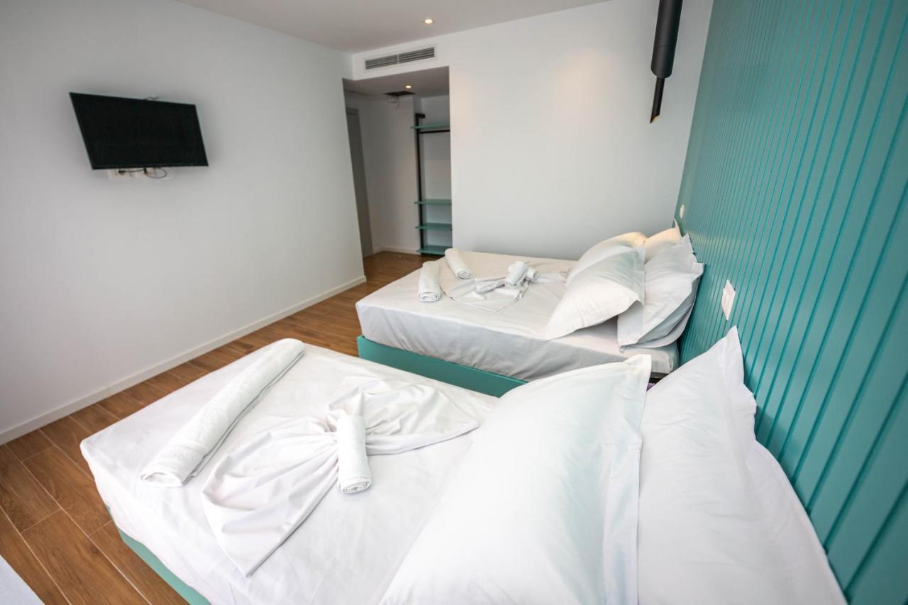 Hesperus Hotel Vlorë Esterno foto